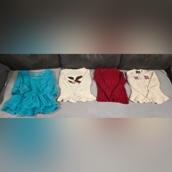 ( Bundle Of 16 ) Girl Size 7 / Size 8 - Hoodie’s, Shirt’s, Short’s, And Pant’s - Picture 3 of 3